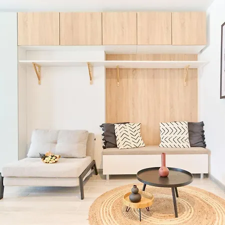 Apartament Cosmic Nord10 By Alezzi *